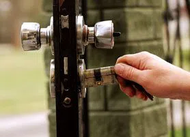 Golden Locksmith Services Belford, NJ 732-204-7500 Golden Locksmith Services Belford, NJ 732-204-7500 - 13-Re-Key-Locks